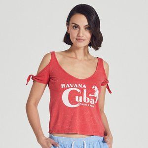 Adam Levine havana club top